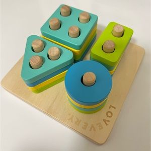 Sort & stack peg puzzle lovevery